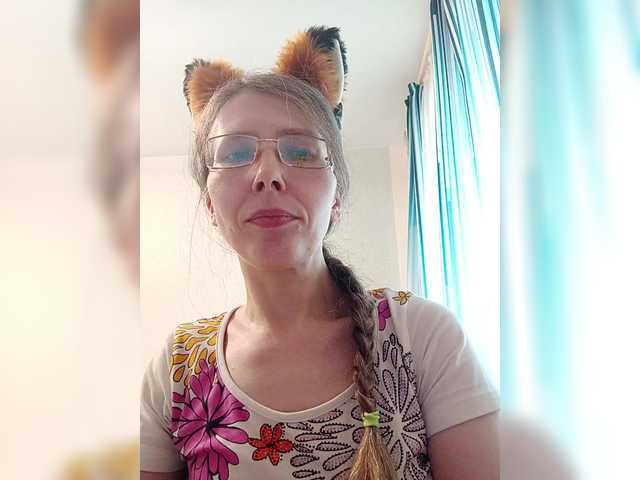 -queen-margo-'s BongaCams show and profile