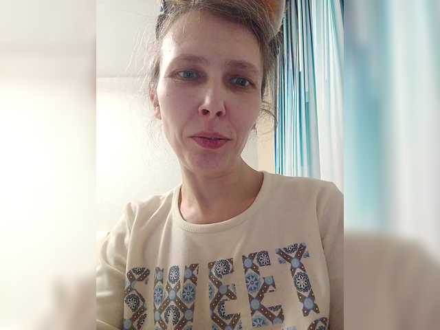 -queen-margo-'s BongaCams show and profile