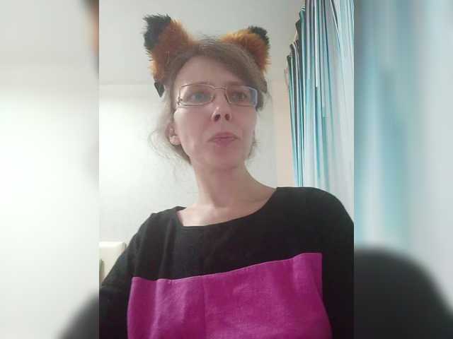 -queen-margo-'s BongaCams show and profile