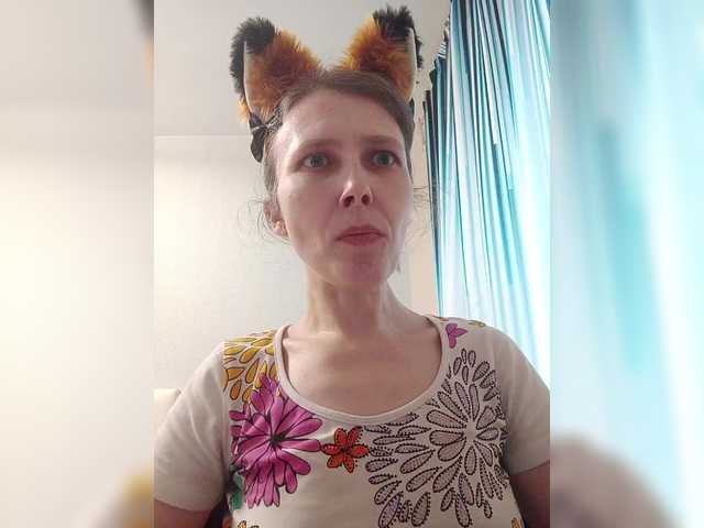 -queen-margo-'s BongaCams show and profile