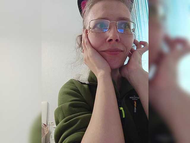 -queen-margo- chat room