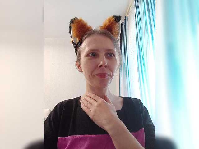 -queen-margo-'s BongaCams show and profile