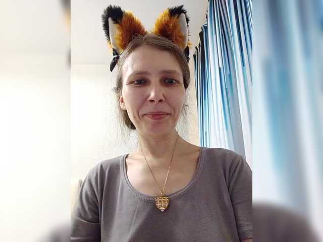 -queen-margo-'s BongaCams show and profile