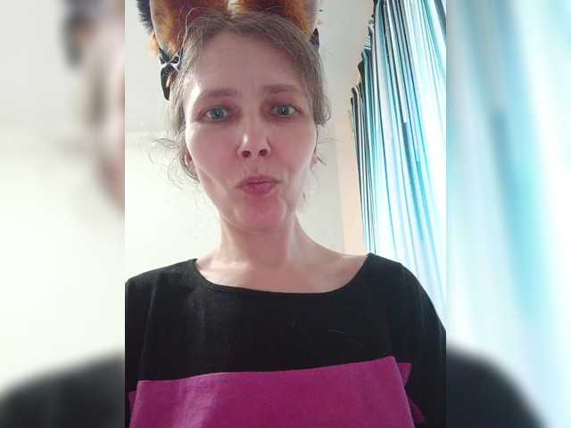 -queen-margo-'s BongaCams show and profile