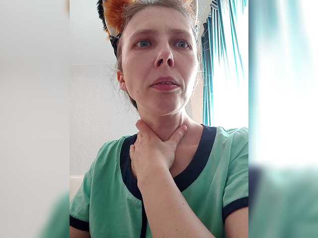 -queen-margo-'s BongaCams show and profile