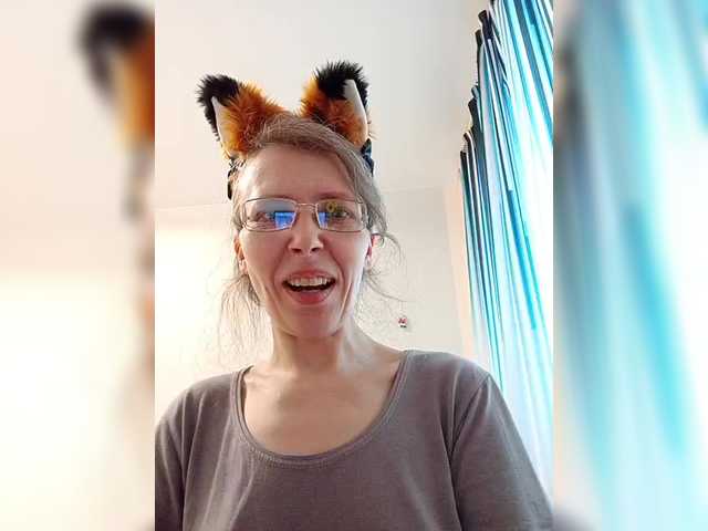 -queen-margo-'s BongaCams show and profile