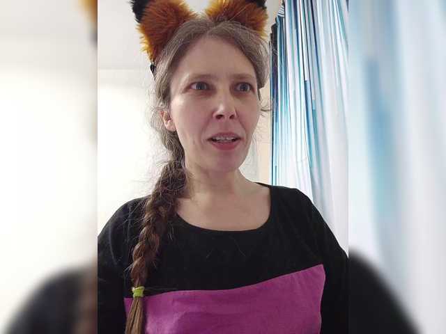 Preview of -queen-margo-