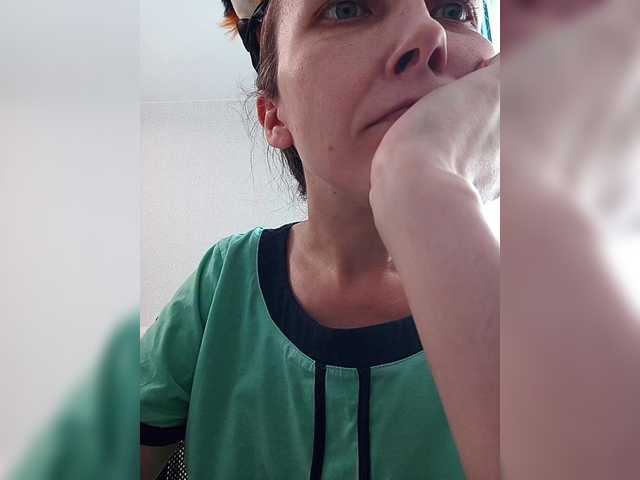 -queen-margo-'s BongaCams show and profile