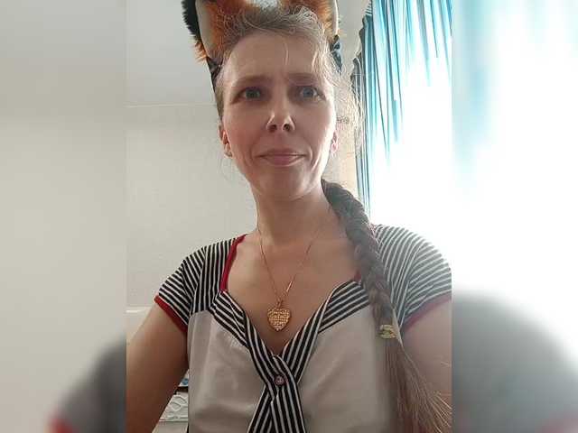 -queen-margo-'s BongaCams show and profile