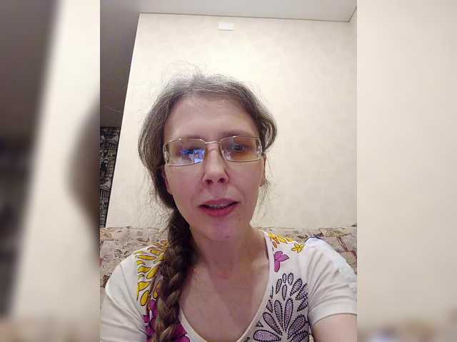 -queen-margo-'s BongaCams show and profile