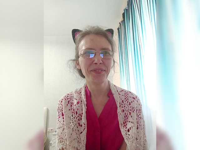 -Queen-Margo-