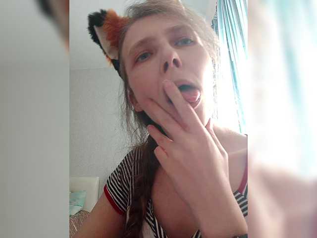 Preview of -queen-margo-