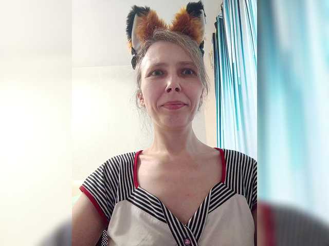 Preview of -queen-margo-