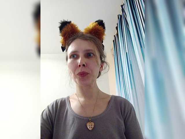 -queen-margo-'s BongaCams show and profile