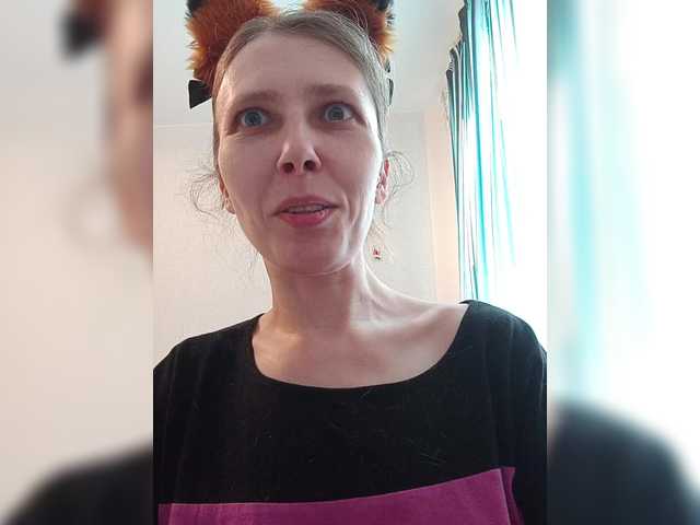 -queen-margo-'s BongaCams show and profile