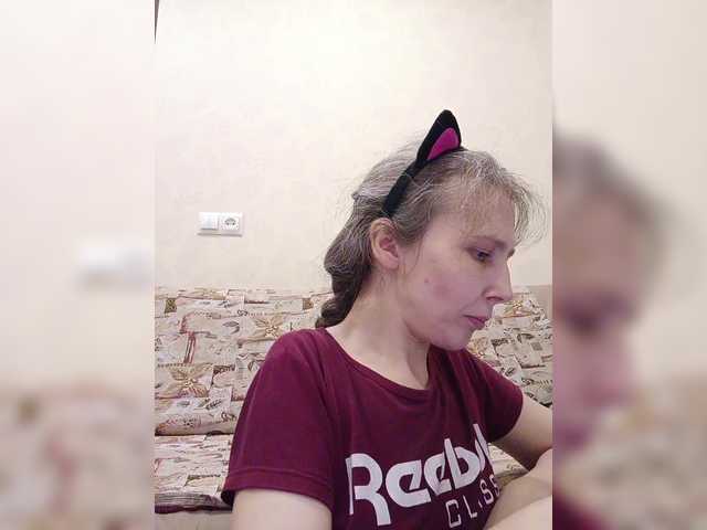 Preview of -queen-margo-