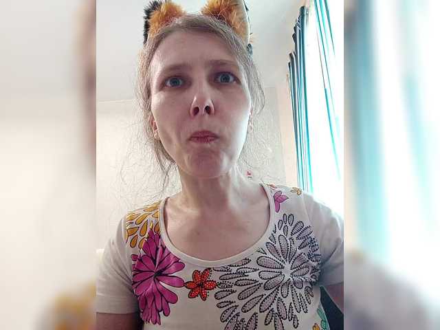 -queen-margo- live cam profile