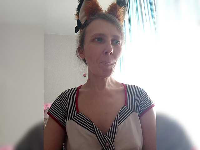 Preview of -queen-margo-