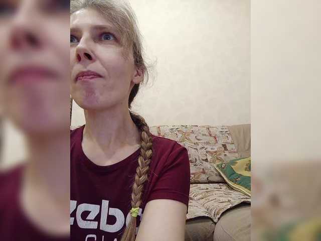 -queen-margo-'s BongaCams show and profile