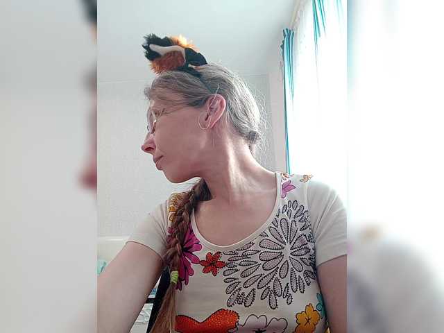 -queen-margo-'s BongaCams show and profile