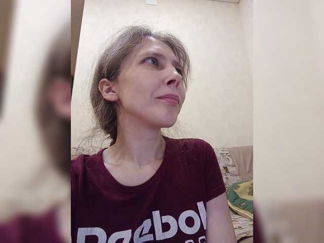 -queen-margo-'s BongaCams show and profile