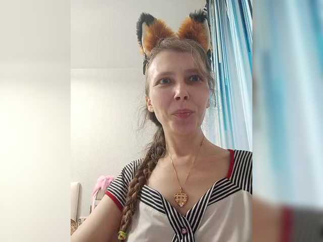 -queen-margo-'s BongaCams show and profile