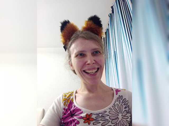 -queen-margo-'s BongaCams show and profile