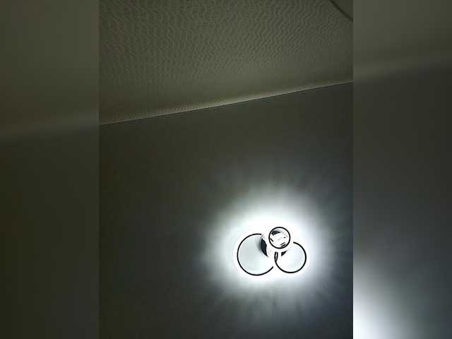 -queen-margo-'s BongaCams show and profile