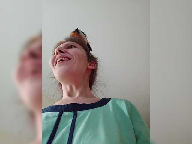 -queen-margo-'s BongaCams show and profile