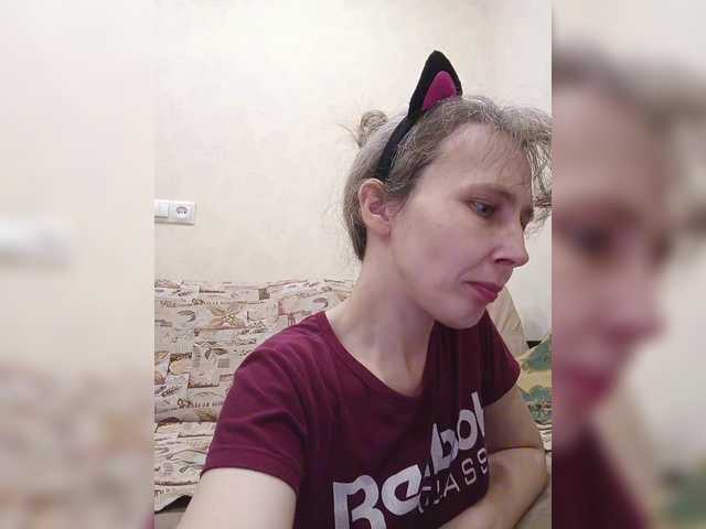 Preview of -queen-margo-