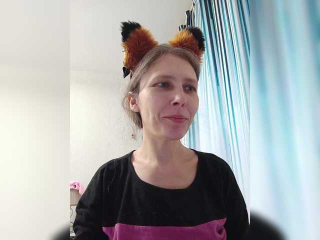 -queen-margo-'s BongaCams show and profile