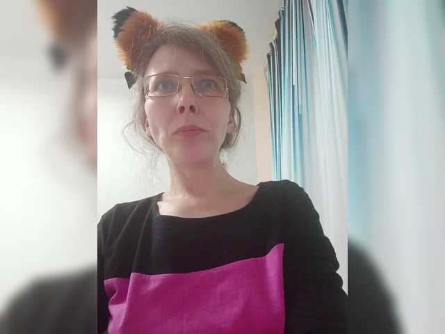 -queen-margo-'s BongaCams show and profile