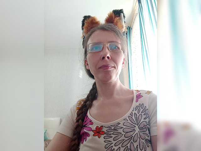 -queen-margo-'s BongaCams show and profile