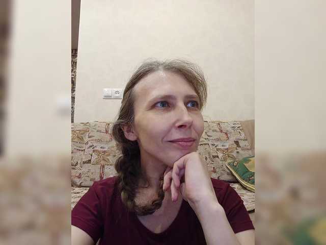 Preview of -queen-margo-