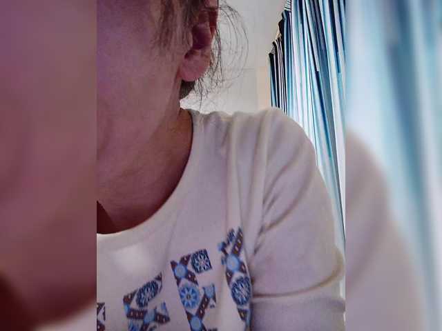 -queen-margo-'s BongaCams show and profile