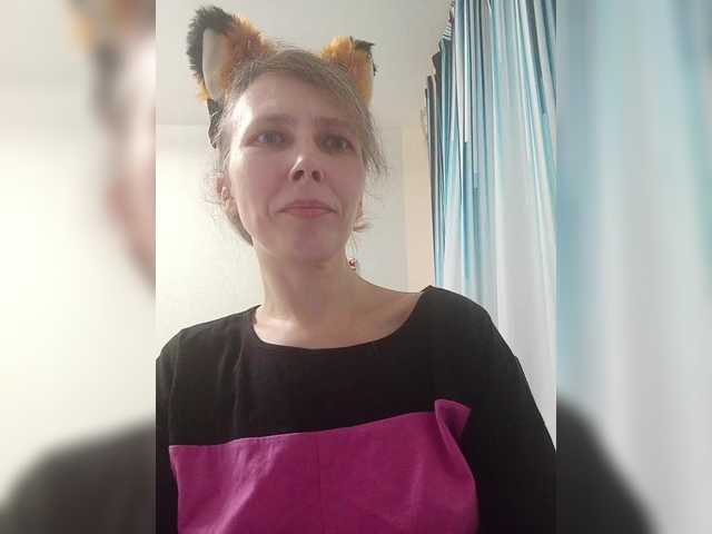 -queen-margo-'s BongaCams show and profile