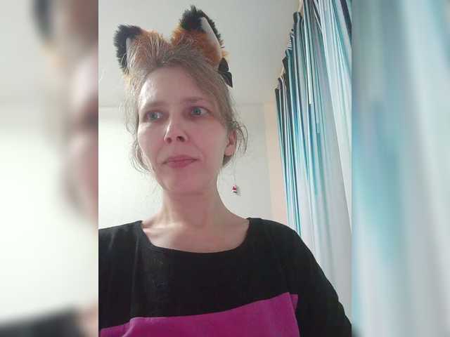 -queen-margo-'s BongaCams show and profile