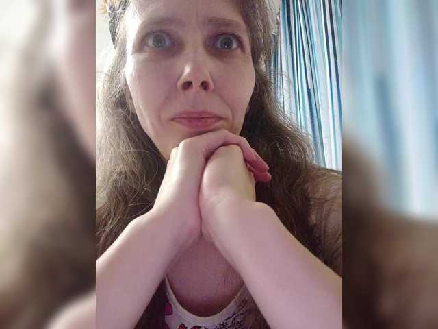 -queen-margo-'s BongaCams show and profile