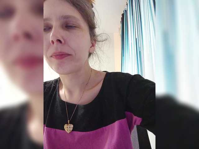 -queen-margo-'s BongaCams show and profile