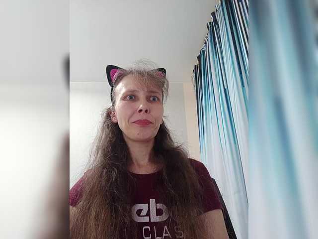  -queen-margo- chat room
