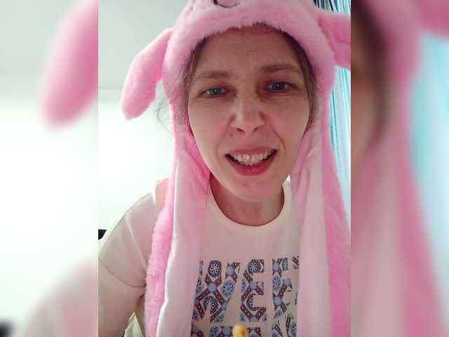 -queen-margo- live cam