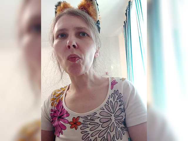 -queen-margo-'s BongaCams show and profile