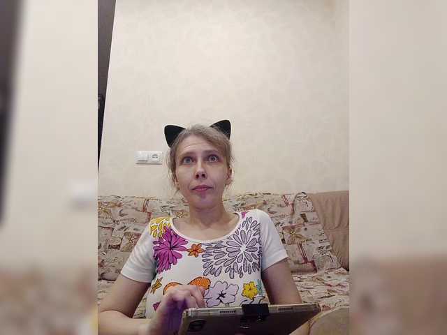 -queen-margo- from BongaCams