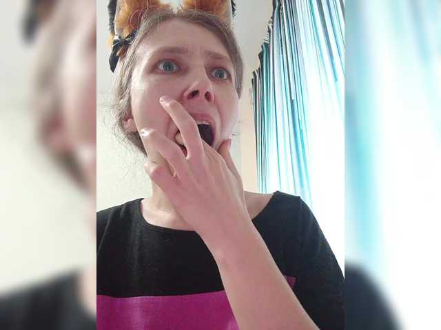 -queen-margo-'s BongaCams show and profile