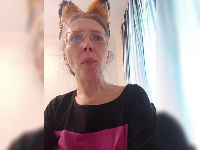 -queen-margo-'s BongaCams show and profile