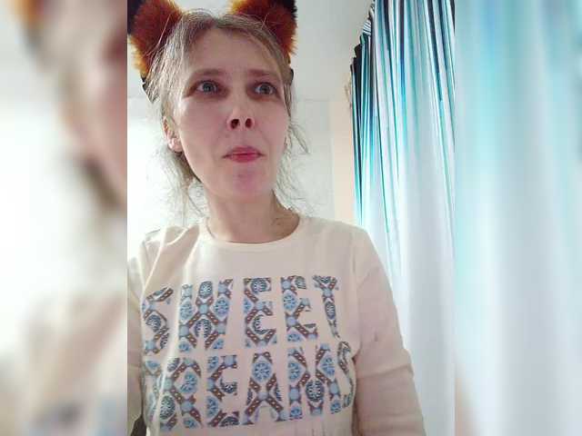 -queen-margo-'s BongaCams show and profile