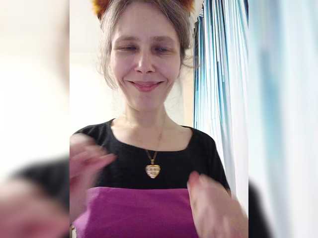 -queen-margo-'s BongaCams show and profile