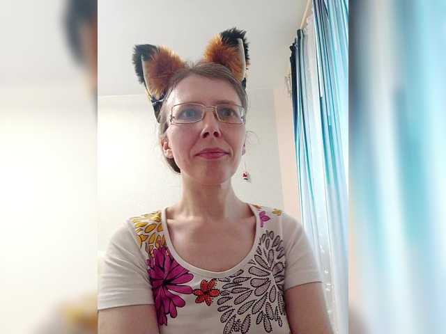 -queen-margo-'s BongaCams show and profile