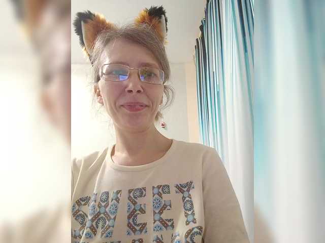 -queen-margo-'s BongaCams show and profile