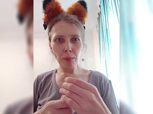 -queen-margo-'s BongaCams show and profile